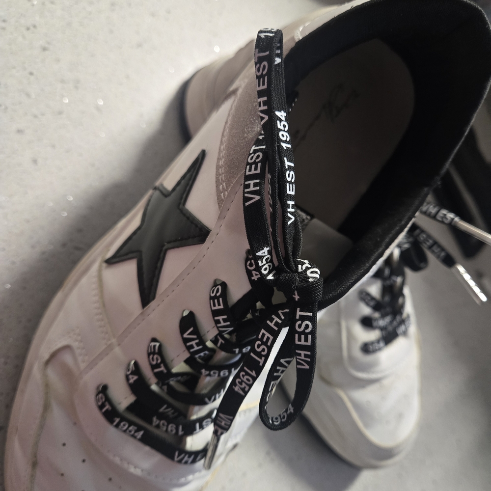 Vintage Havana White and Black Sneakers
